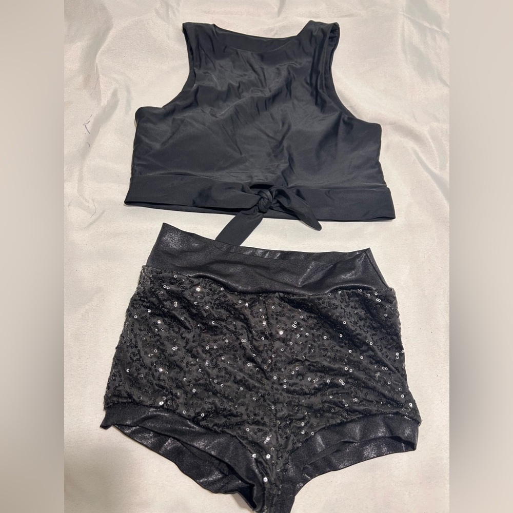 Balera dance two piece short set size large child
